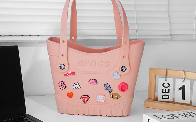Crocs Classic Small Tote in Powder Pink 1
