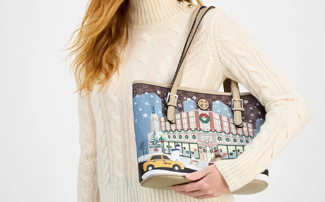 Giani Bernini Bears Tote Bag