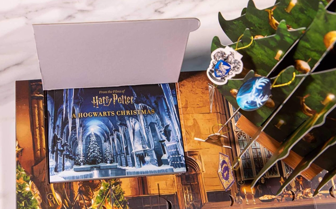 Harry Potter Hogwarts Christmas Pop Up Advent Calendar
