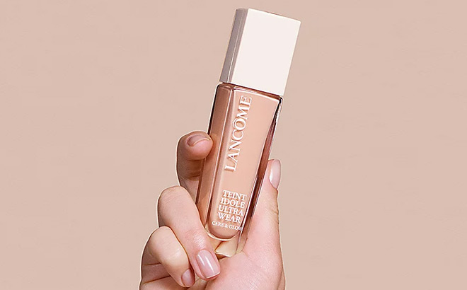 Lancome Teint Idole Ultra Wear Care Glow Foundation