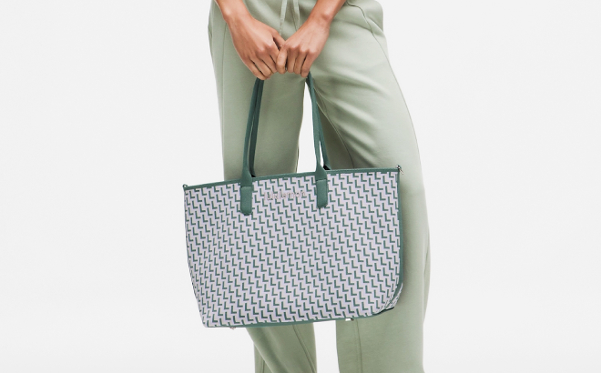 Lululemon Classic Knit Tote Bag 18L 1