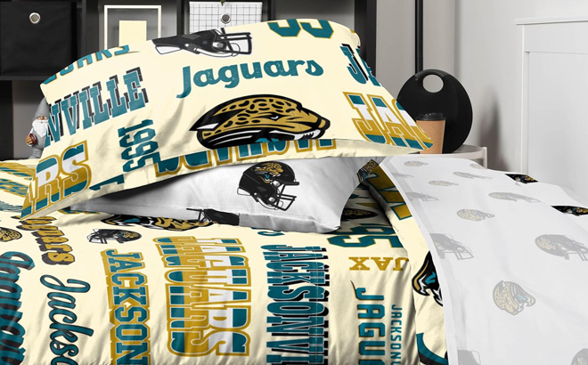 NFL Jacksonville Jaguars 5 Piece Bed in a Bag NFL Jacksonville Jaguars 5 Piece Bed in a Bag