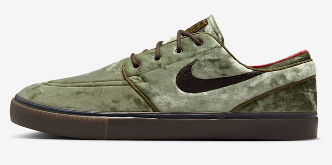 Nike SB Zoom Janoski OG SE Skate Shoes Nike SB Zoom Janoski OG SE Skate Shoes