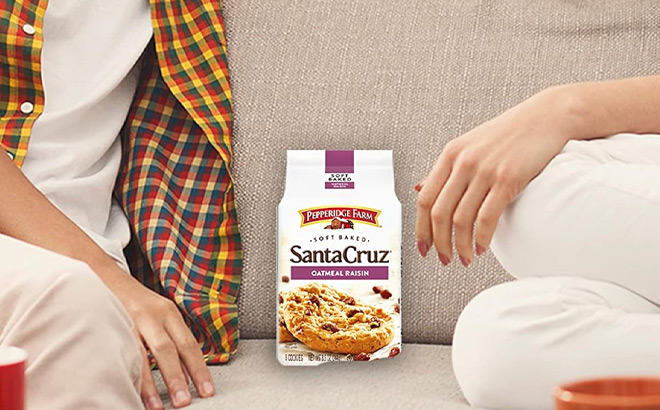 Pepperidge Farm Santa Cruz Oatmeal Raisin Cookies 1