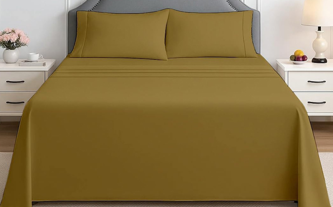 Shreem Linen Queen Sheet Set