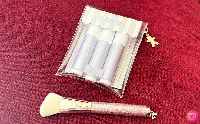 Tarte Set and a Brush