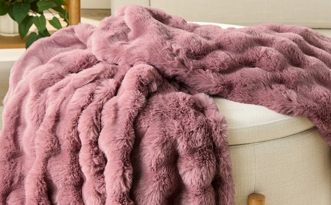 Better Homes Gardens Violet Bubble Faux Fur Ultra Soft Luxury Oversize Throw Blanket