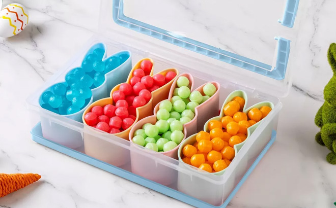 Cook With Color Easter Bunnies Sentiment Snack Box