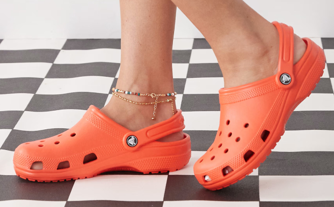 Crocs Classic Clogs in Starfish Colorway