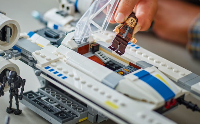 LEGO Star Wars Rebel U Wing Starfighter