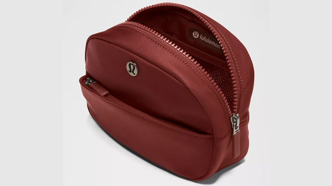 Lululemon City Essentials Pouch Mini 2L 1