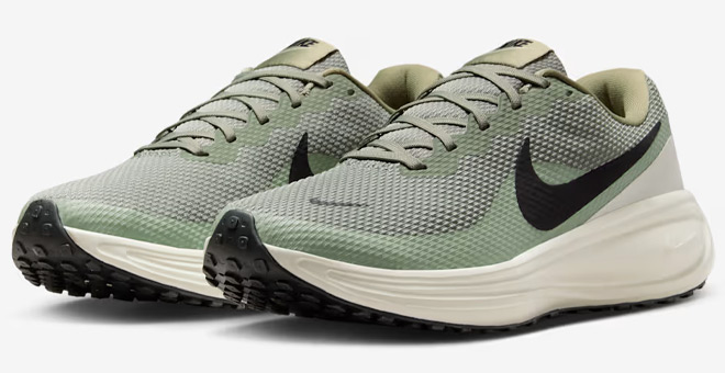 Nike Revolution 8 Mens Road Running Shoes Nike Revolution 8 Mens Road Running Shoes