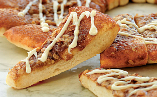 Papa Murphys Cinnamon Wheel