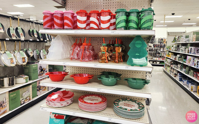 Pillowfort Holiday Dinnerware Pillowfort Holiday Dinnerware