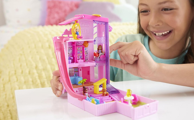 Polly Pocket Barbie Dreamhouse Compact Dollhouse Playset Polly Pocket Barbie Dreamhouse Compact Dollhouse Playset