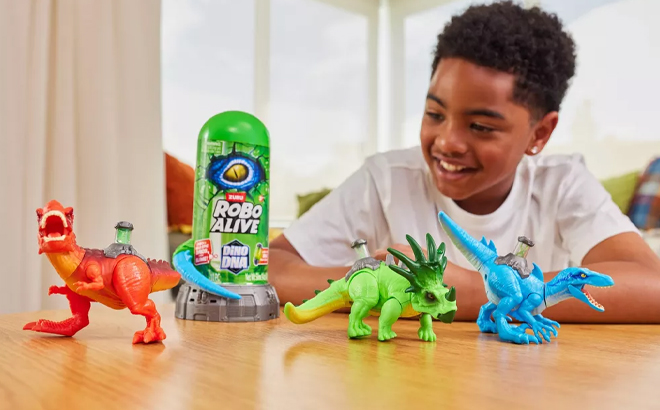 Robo Alive Dino DNA Animal Figure