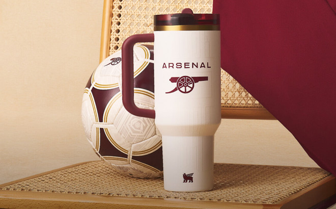 Stanley 1913 x Arsenal Quencher ProTour Flip Straw Tumbler 40 oz