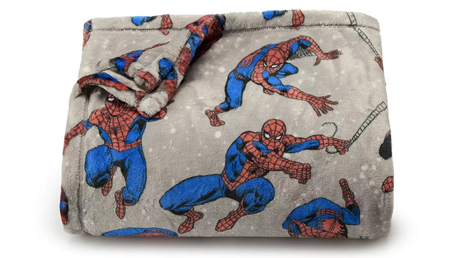 The Big One Marvel Oversized Supersoft Plush Throw