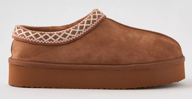 Aerie Embroidered Scuff Slippers