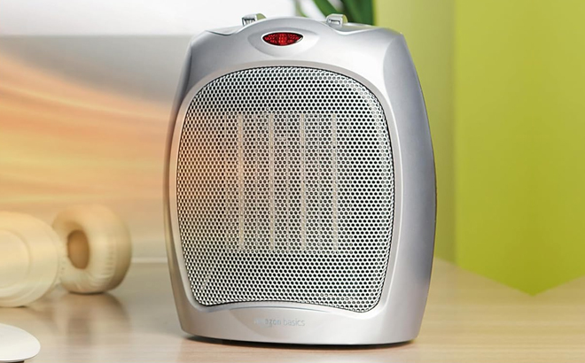 Amazon Basics Ceramic Space Heater