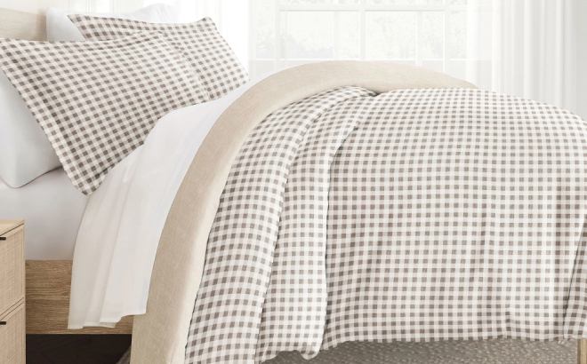 Becky Cameron Gingham Check 3 Piece Duvet Cover Set Becky Cameron Gingham Check 3 Piece Duvet Cover Set