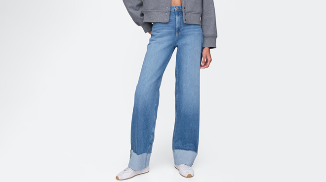 GAP Mid Rise Cuffed 90s Loose Jeans
