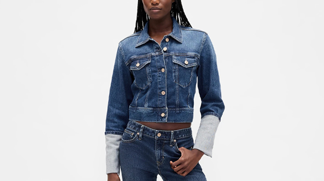 GAP Pin Cuff Crop Icon Denim Jacket