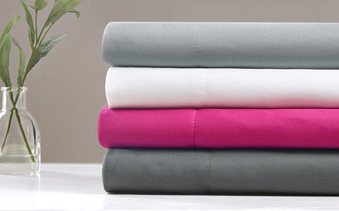 Intelligent Design Microfiber Sheet Set with Side Pockets Intelligent Design Microfiber Sheet Set with Side Pockets