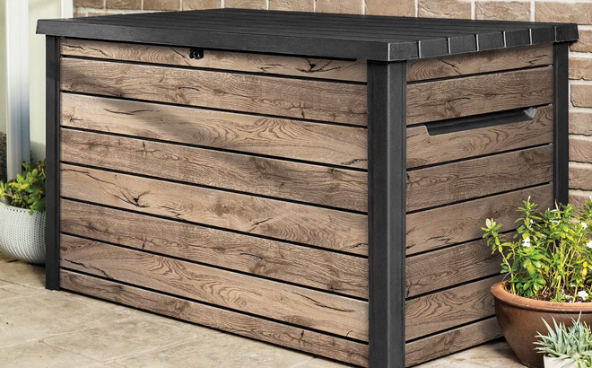 Keter Resin Deck Box Signature Collection