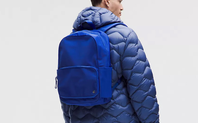 Lululemon Everywhere Backpack 22L in Riverside Sheer Oak