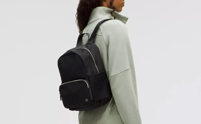 Lululemon Everywhere Backpack Small 11 5L Metal Hardware 1 Lululemon Everywhere Backpack Small 11 5L Metal Hardware 1
