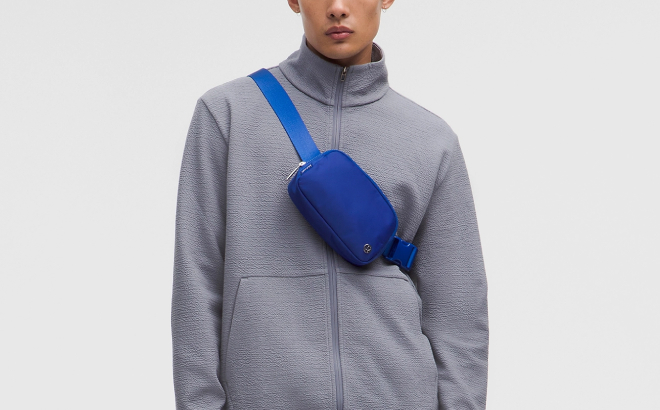 Lululemon Everywhere Belt Bag Lululemon Everywhere Belt Bag