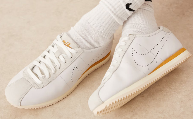 Nike Cortez Decon Shoes Nike Cortez Decon Shoes