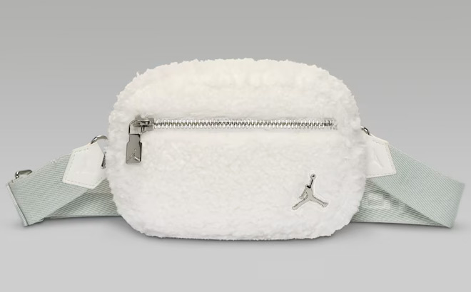 Nike Jordan Monarch High Pile Camera Bag Nike Jordan Monarch High Pile Camera Bag