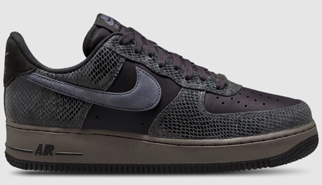 Nike Mens Air Force 1 07 LV8 EMB Shoes