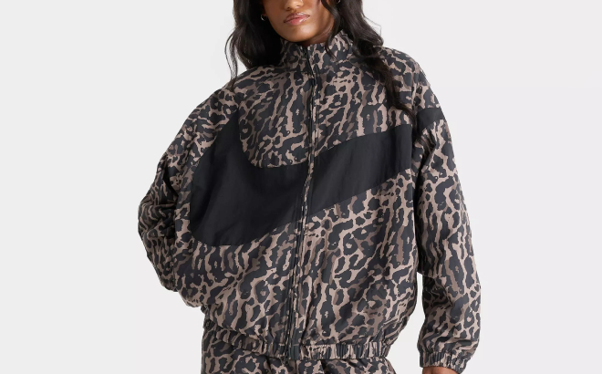 Nike Womens Printed Jacket Nike Womens Printed Jacket