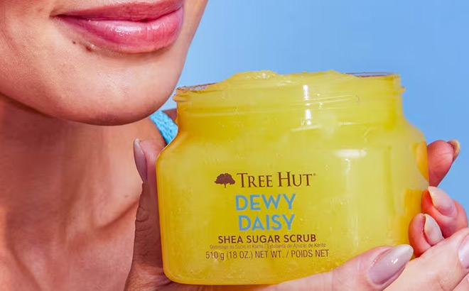 Tree Hut Dewy Daisy Shea Sugar Scrub