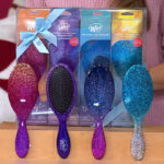 Wet Brush Holiday 4 Piece Glitter Bundle