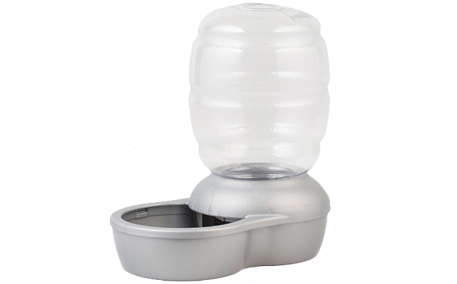 Automatic Waterer for Dogs and Cats Automatic Waterer for Dogs and Cats