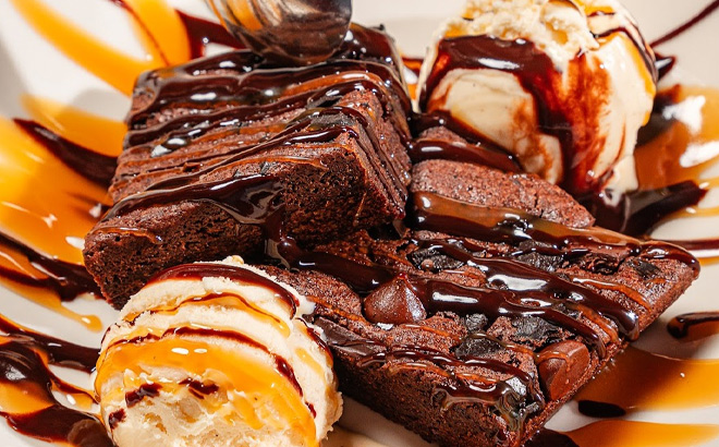 Bostons Pizza Dessert