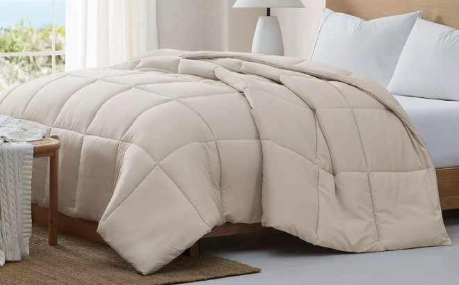 CC California Soft Microfiber Comforter