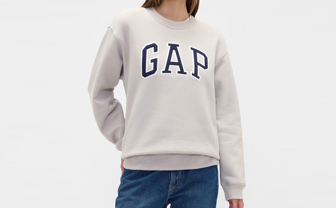 GAP Factory Womens Logo Sweatshirt