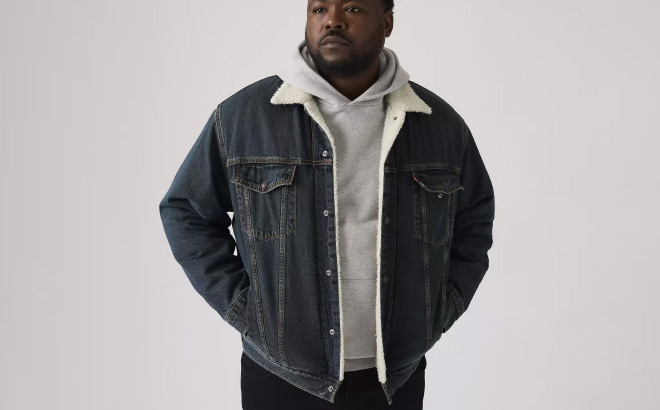 Levis Sherpa Trucker Jacket