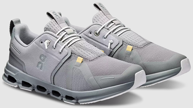 On Cloud Sky Boys Grade School Shoes