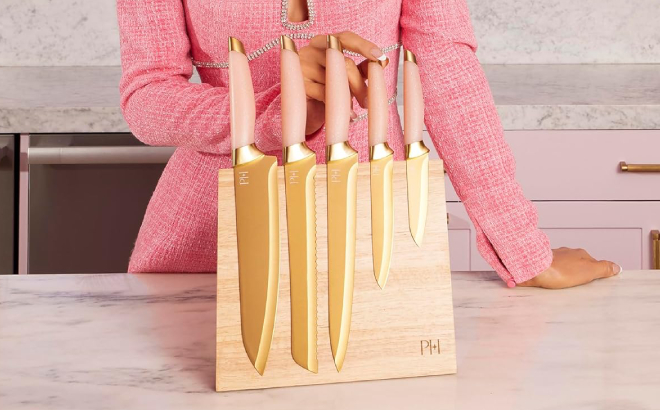 Paris Hilton Knife Block Set