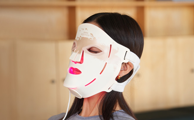Red Light Therapy Mask