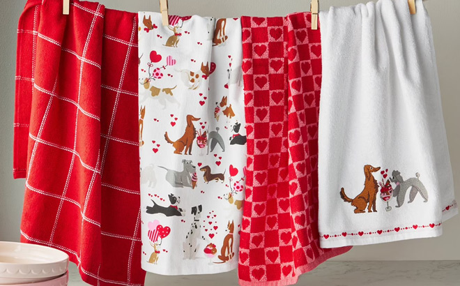 Valentines Day Kitchen Towel Set