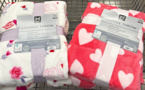 Valentines Day Lounge Throws in Sams Club Carts