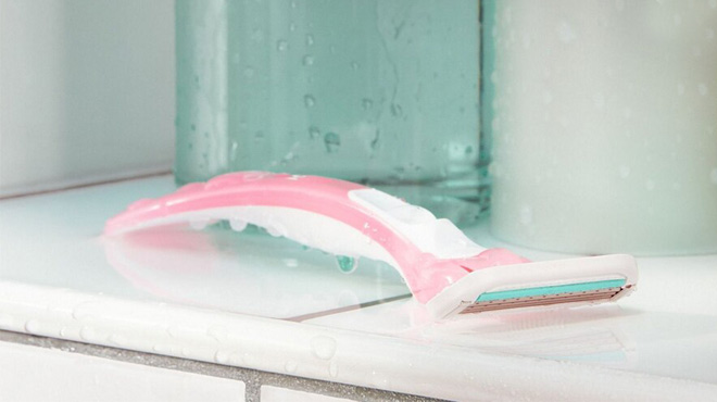 Venus Sensitive Razor