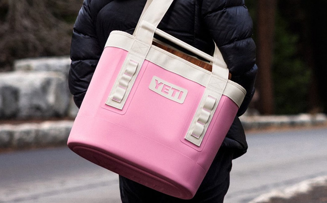 YETI 35 Carryall Tote Bag YETI 35 Carryall Tote Bag